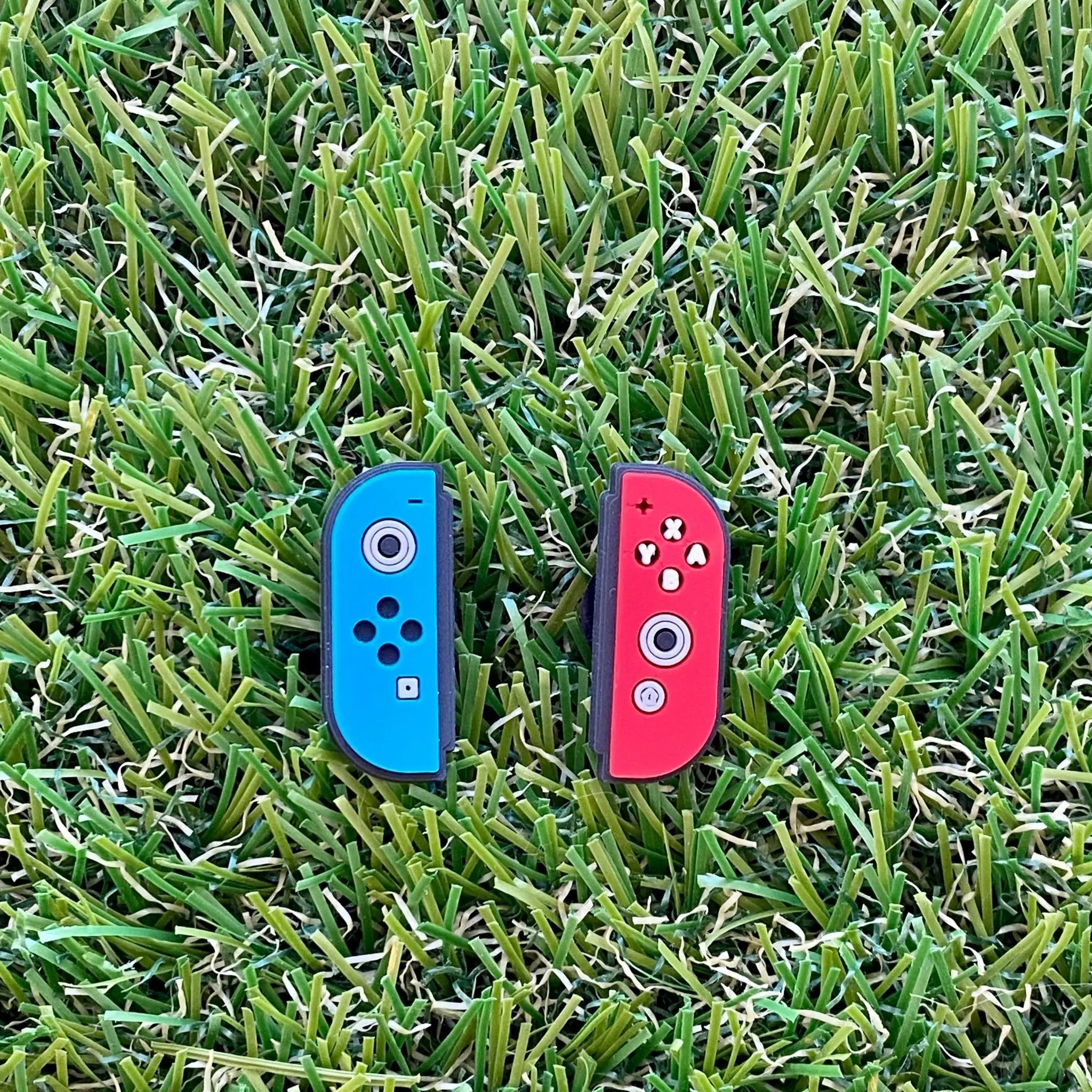 Nintendo Switch Controllers Clog Charms - SarenaTealDesigns